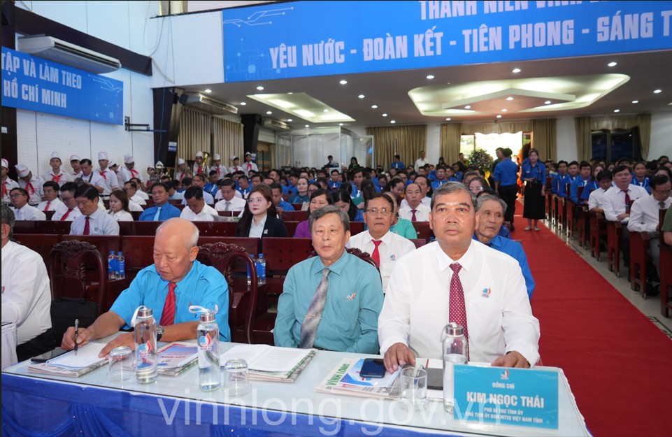 Hoạt động Đảng, HĐND, Mặt trận Tổ quốc và các đoàn thể