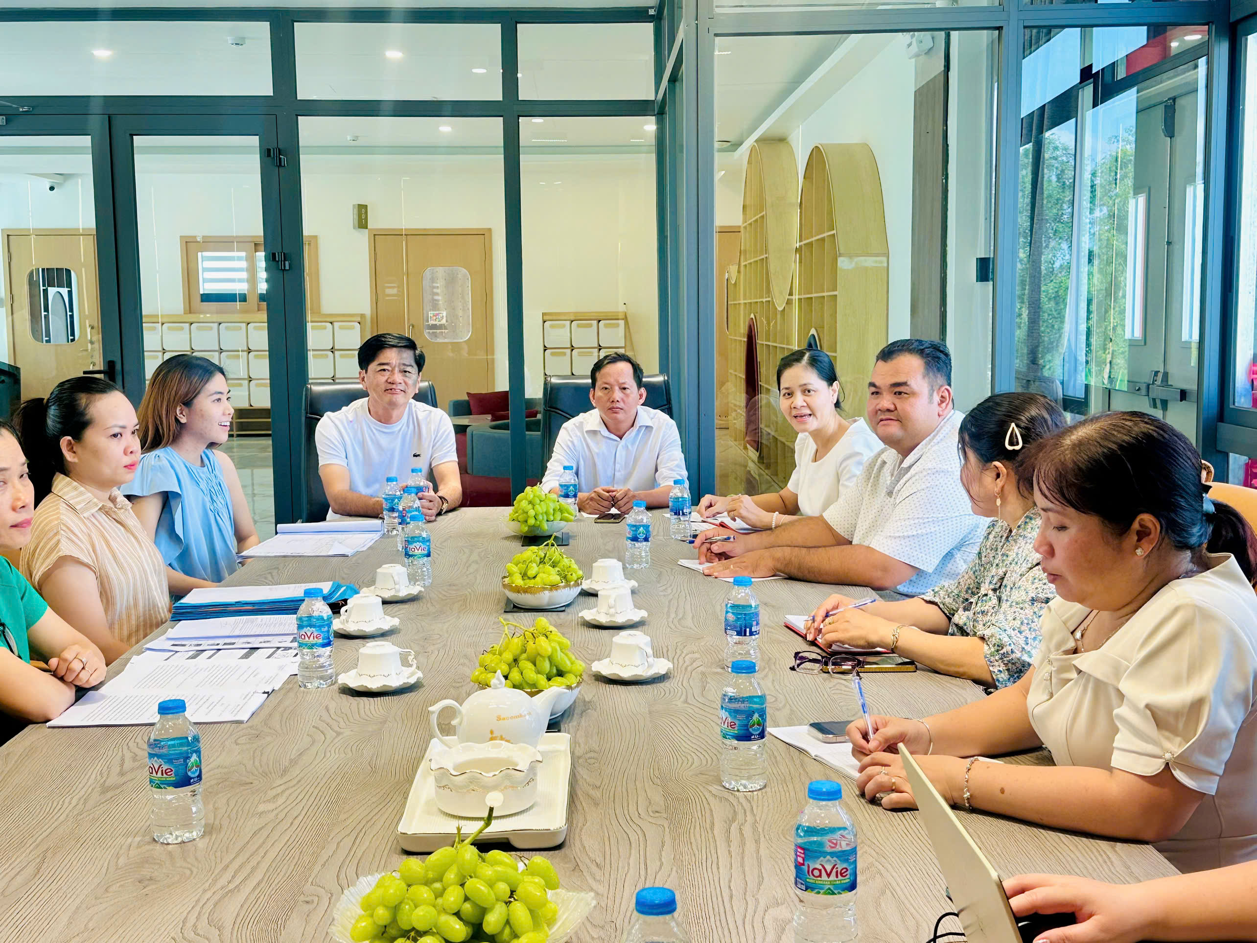 Đoàn phường Long Châu thẩm định thực tế các điều kiện để thành lập trường Mầm non tư thục Việt Anh