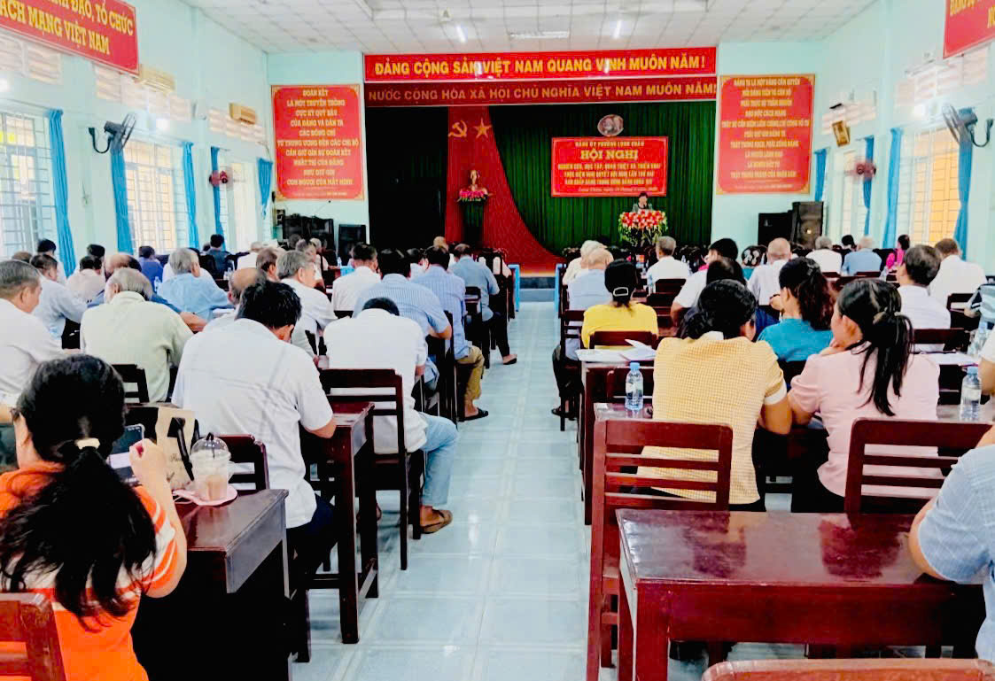 Hội nghị nghiên cứu, học tập, quán triệt và triển khai Nghị quyết lần thứ 2 của Ban Chấp hành Trung ương Đảng khoá XIV